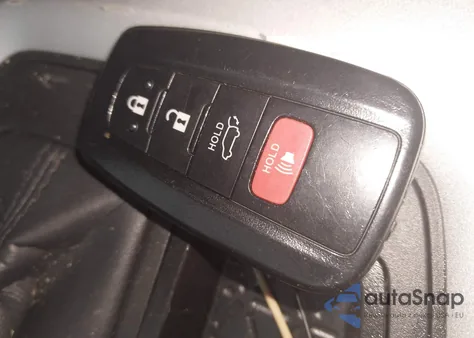 2022 Toyota Rav4 Xle from USA, damaged, VIN 2T3P1RFV6NW324186